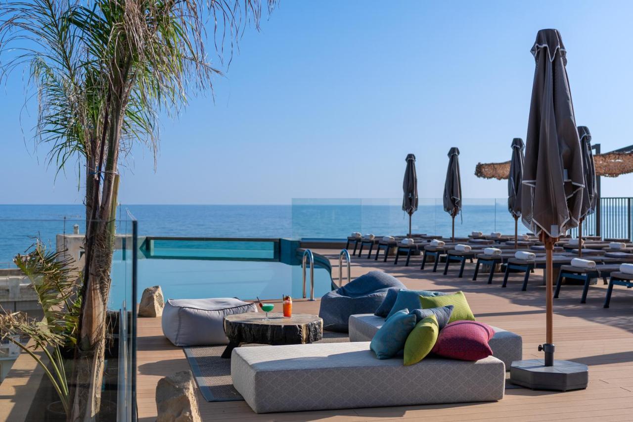 Minos Ambassador Suites & Spa - Adults Only 罗希姆诺 外观 照片